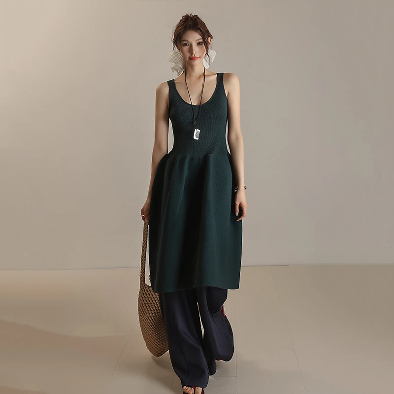 夏季无袖V领背心裙花苞连衣裙针织复古中长款法式休闲显瘦MD4077