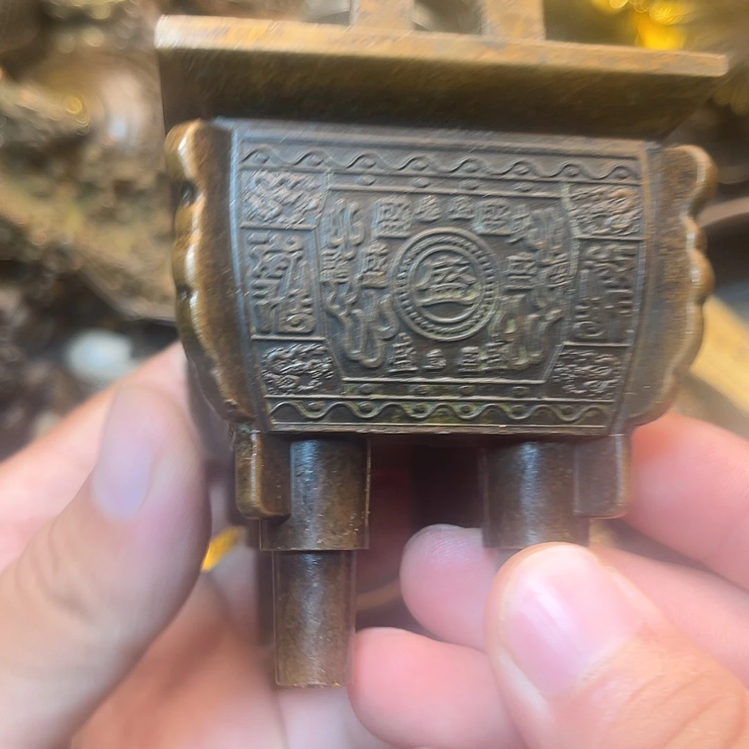 精美铜器工艺品等