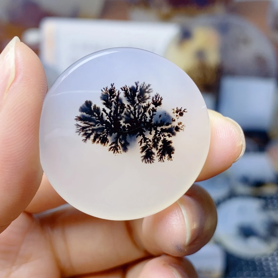 玛瑙/玉髓未镶嵌珠宝奇石