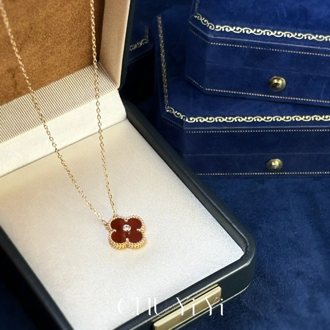 坠链均925银合成锆石 四叶花草红色轻奢时尚项链AL9014