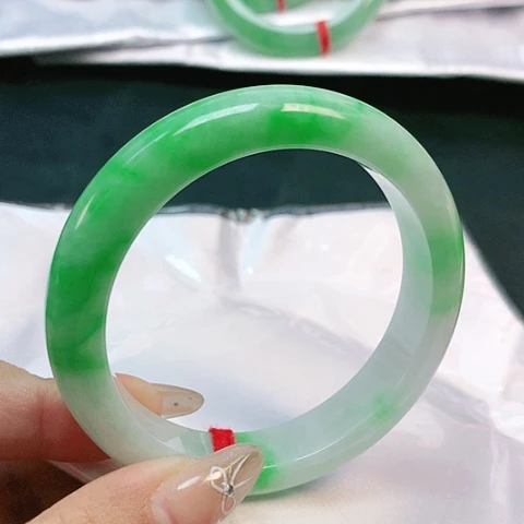 未镶嵌手镯翡翠2597