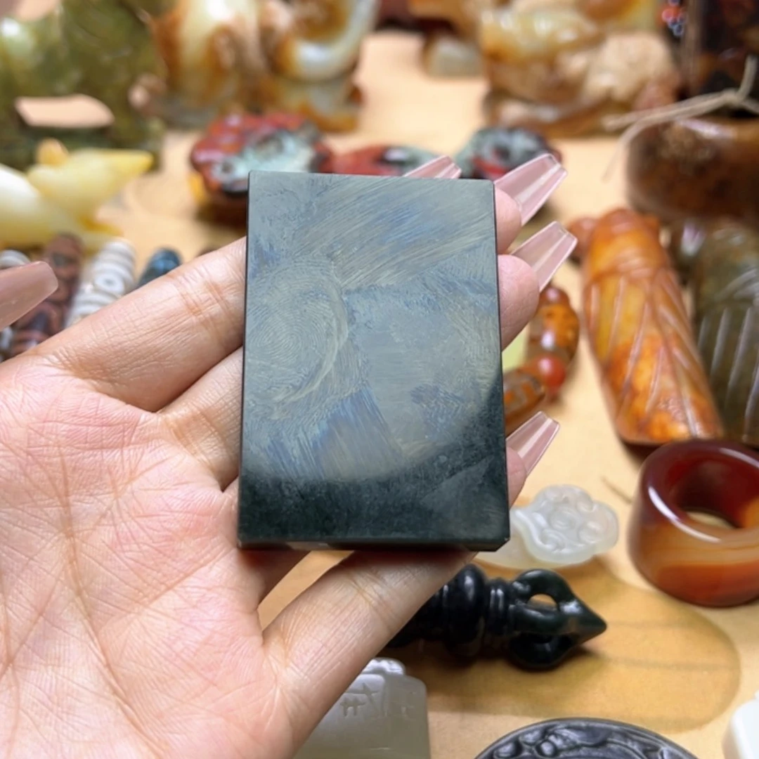 【闪购商品】蛇纹石玉颈饰未镶嵌