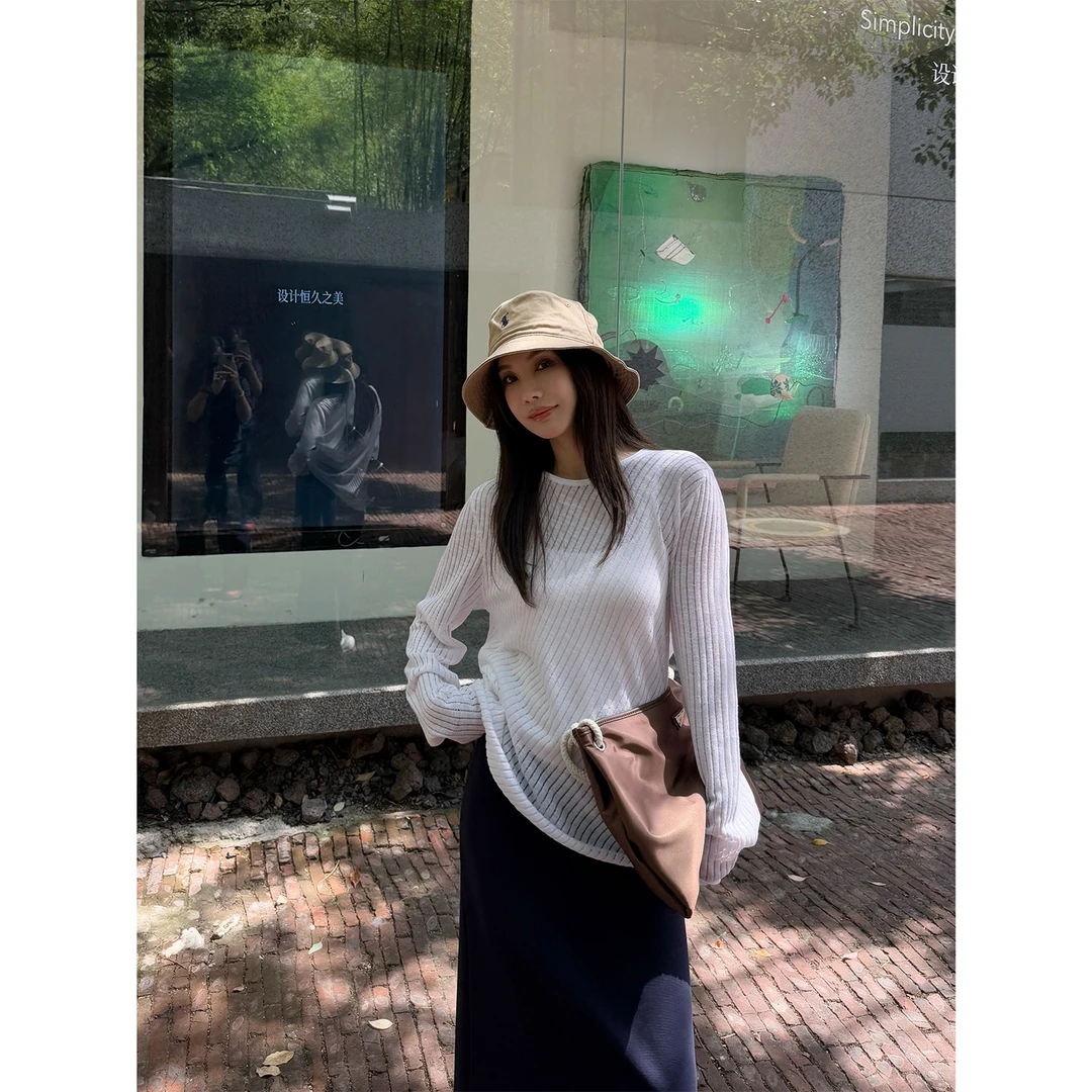 【浅夏新章】“亚麻衫”极简设计纹理线条感亲肤透气长袖圆领T恤21563