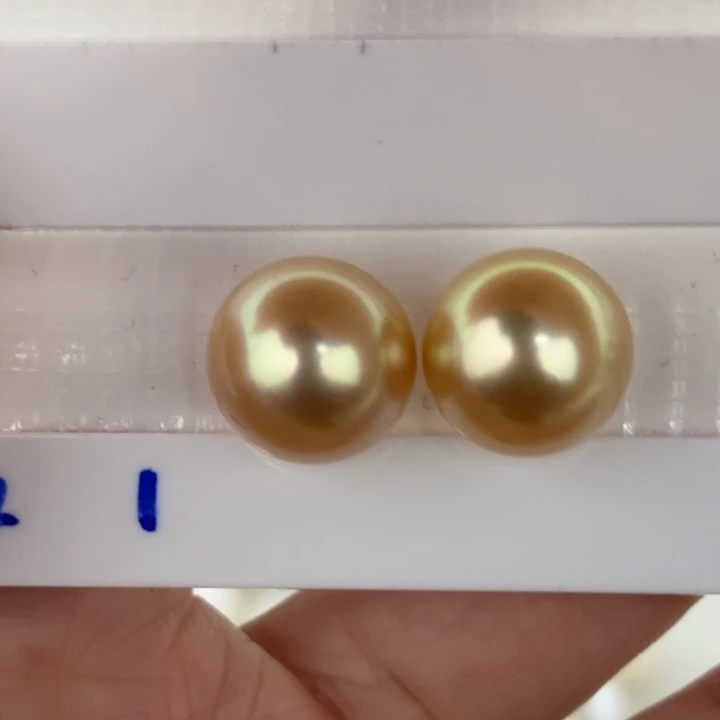 定制海水珍珠未镶嵌裸珠13-14mm金珠两颗