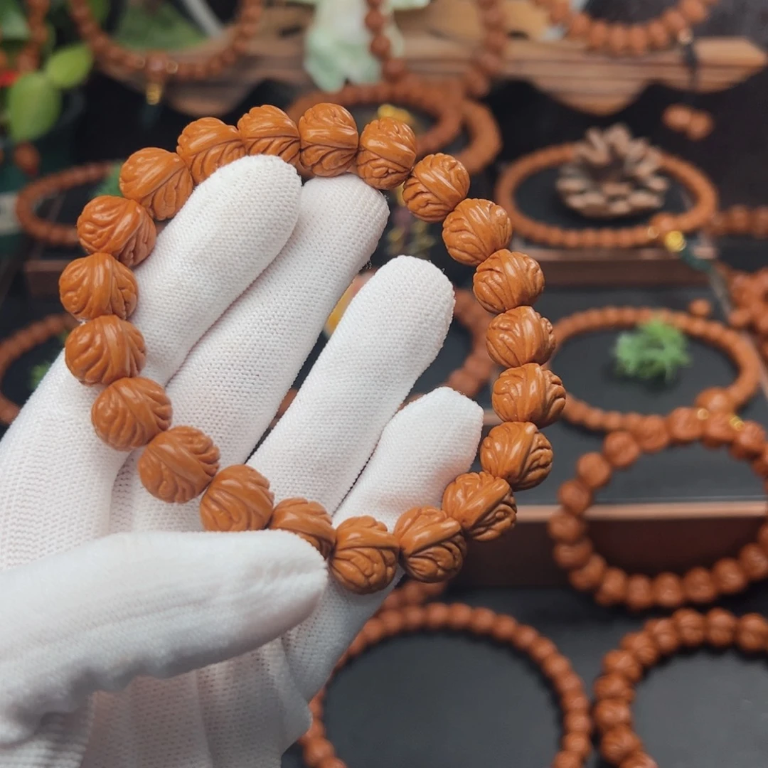 吊坠桃核1.3➕盘龙爆肚手串