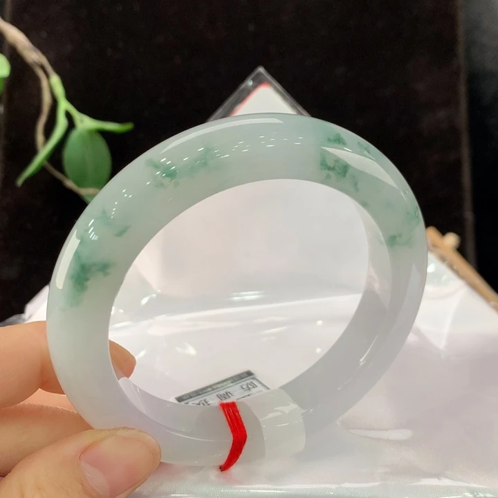 翡翠手镯未镶嵌111/0028