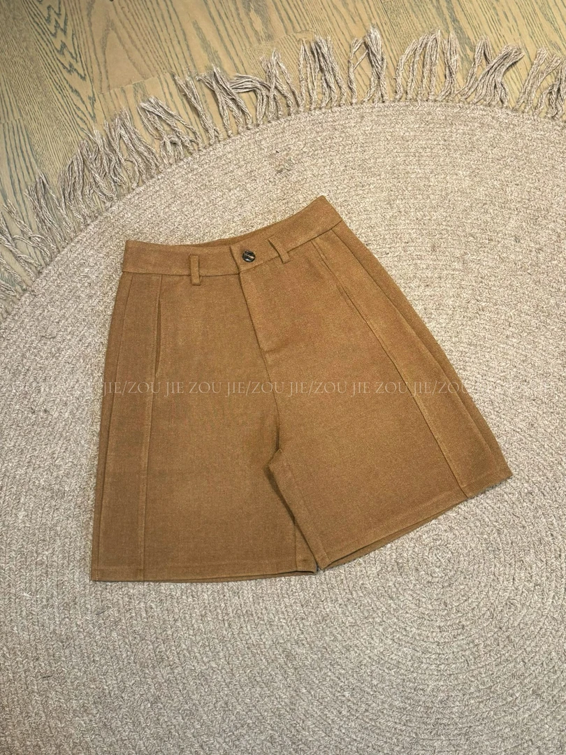 XiANJiE 2025秋季新款复古高腰短裤女直筒显瘦毛呢五分裤