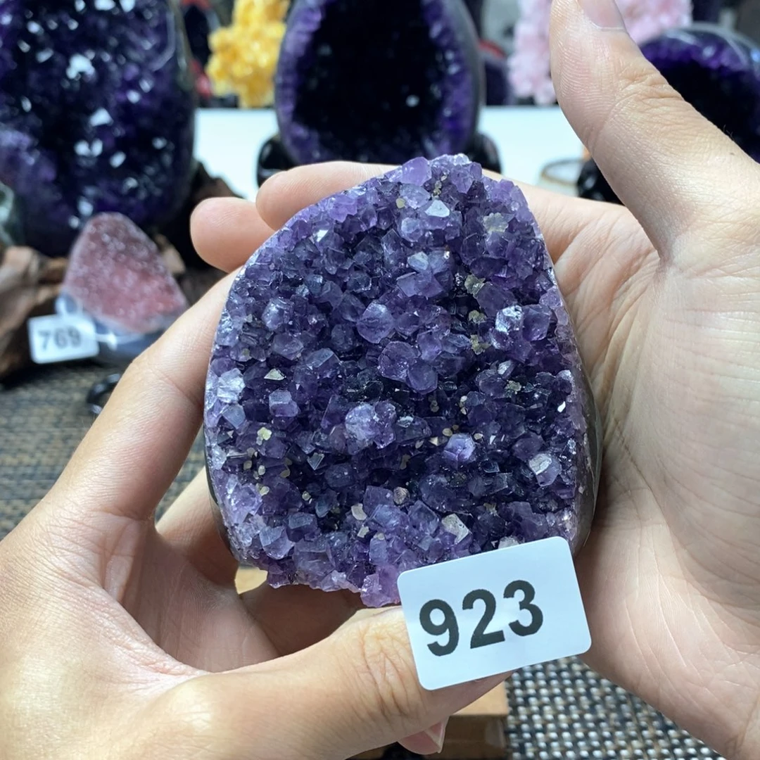 紫晶大型摆件（非配饰）未镶嵌