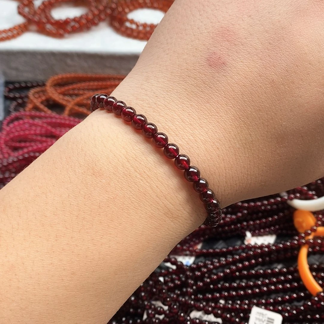 石榴石手链未镶嵌*️****5.5mm老矿酒红精品
