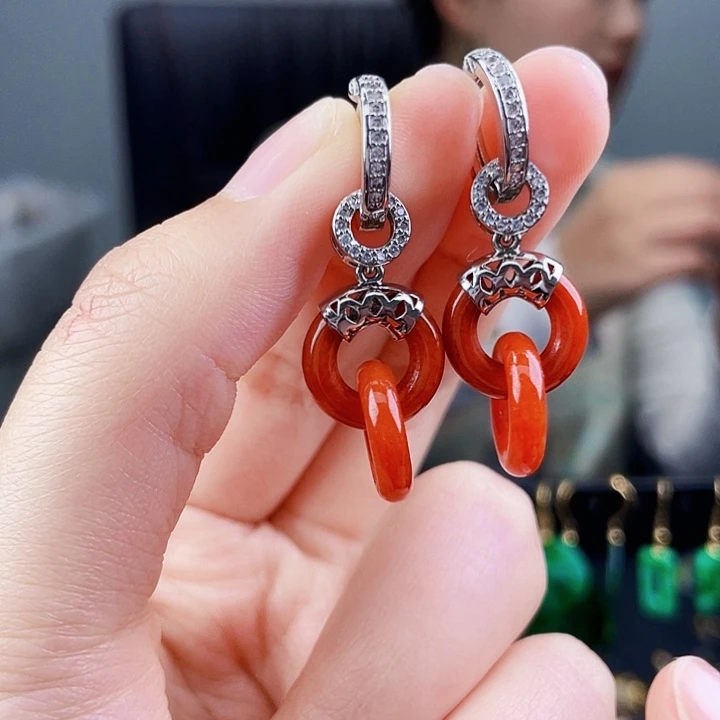 翡翠耳饰未镶嵌饰品