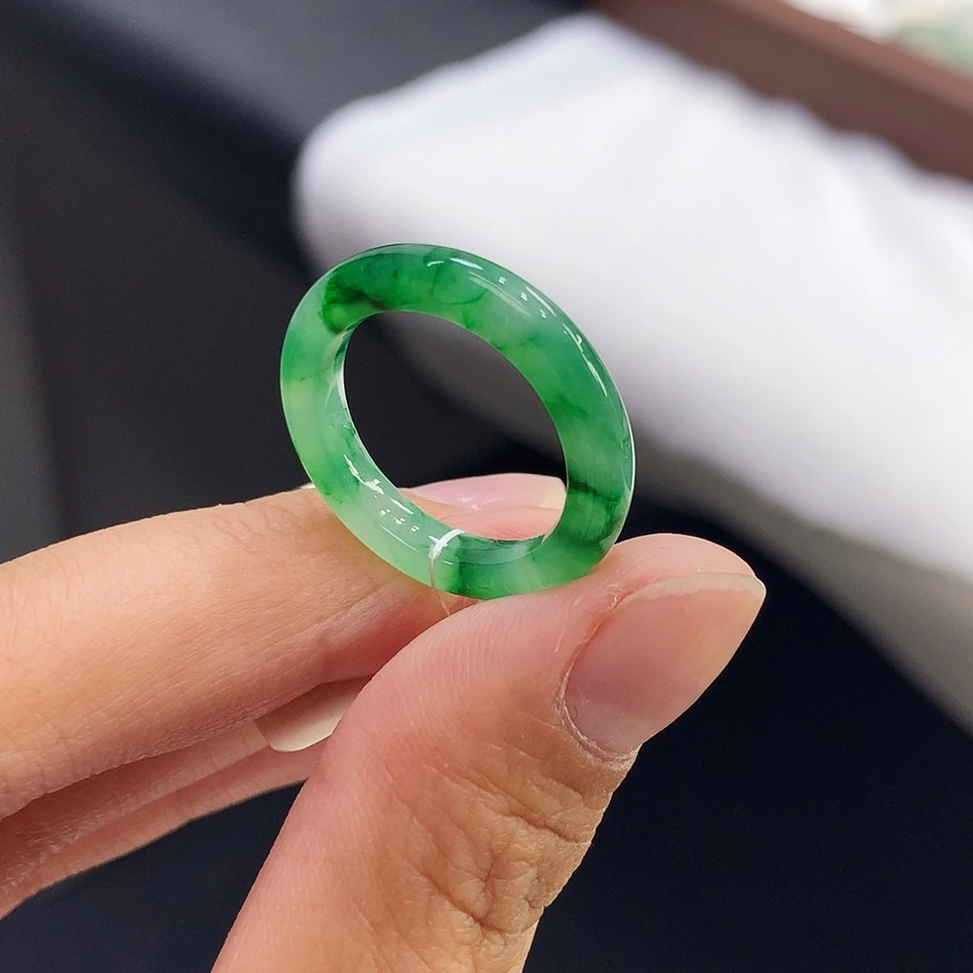 翡翠未镶嵌戒指15号