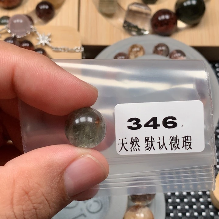 y****颈饰未镶嵌水晶水晶