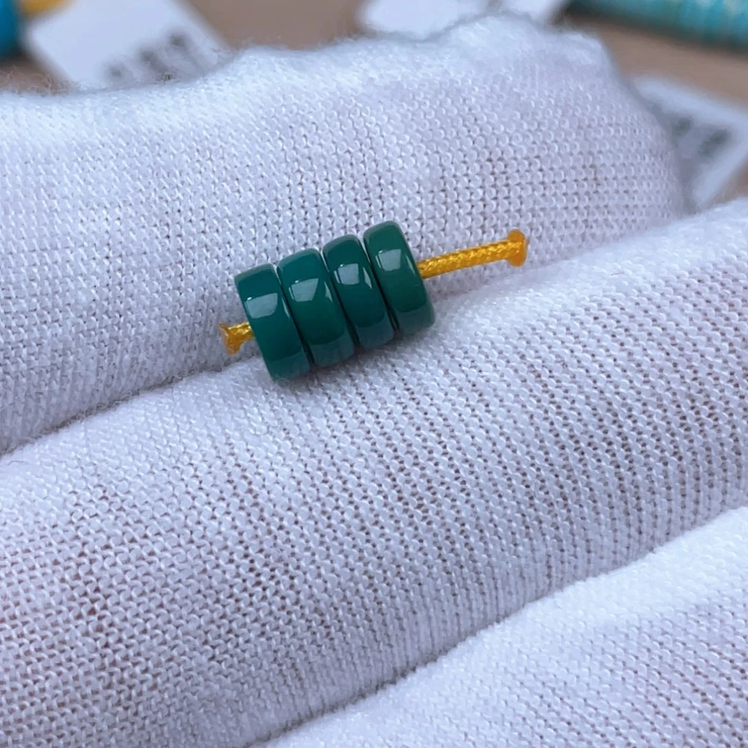 绿松石未镶嵌颈饰6mm