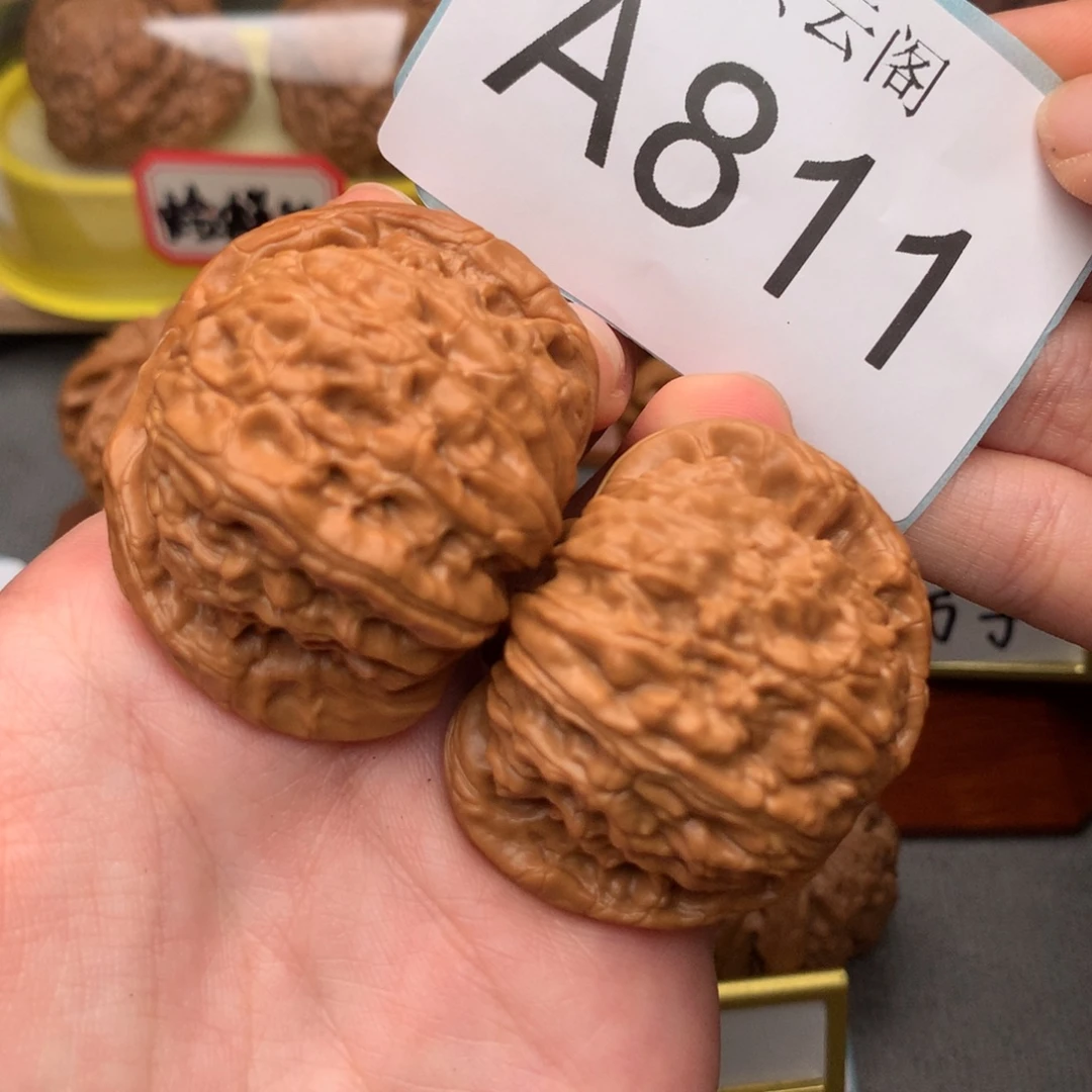 吊坠文玩核桃44白狮子