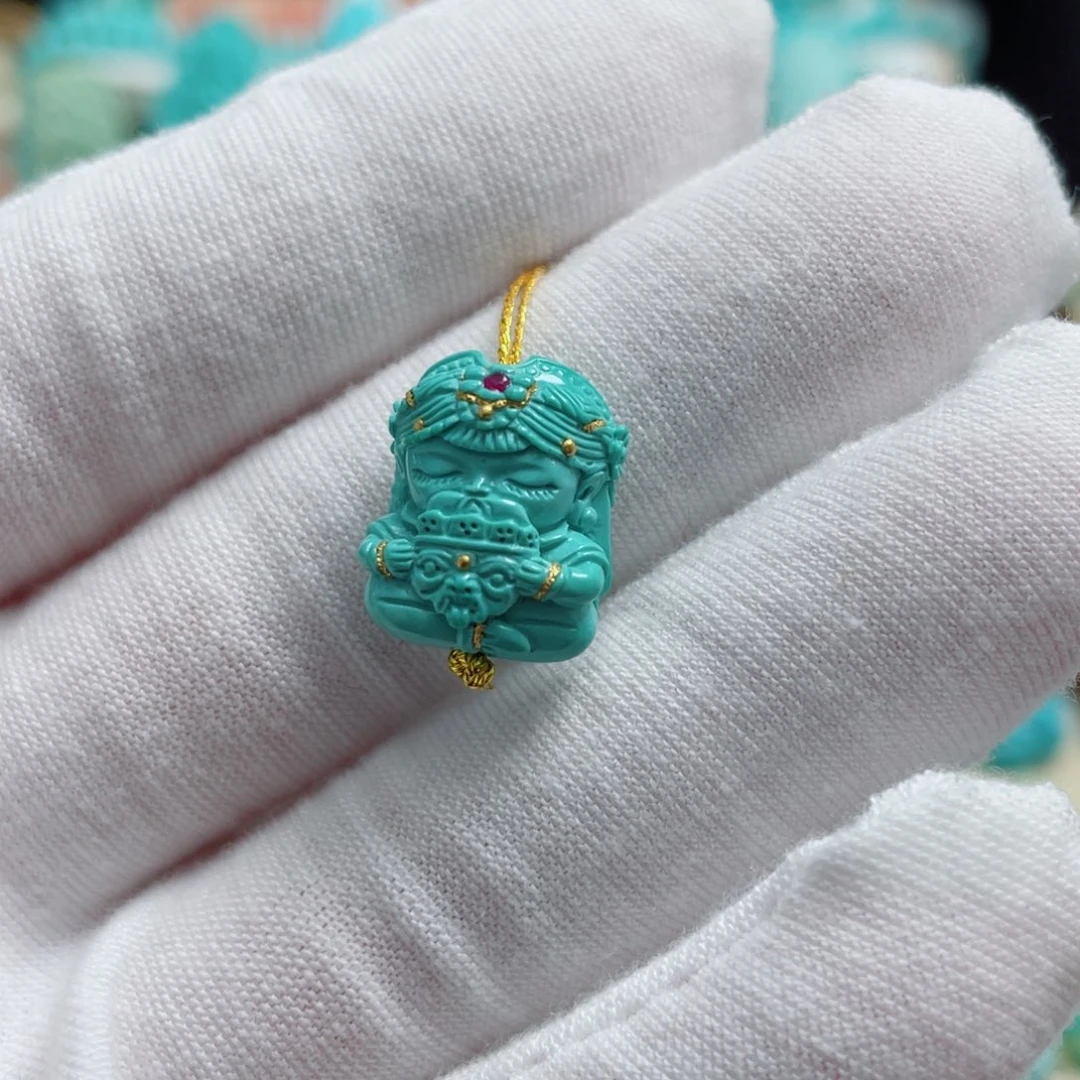 绿松石未镶嵌珠宝奇石