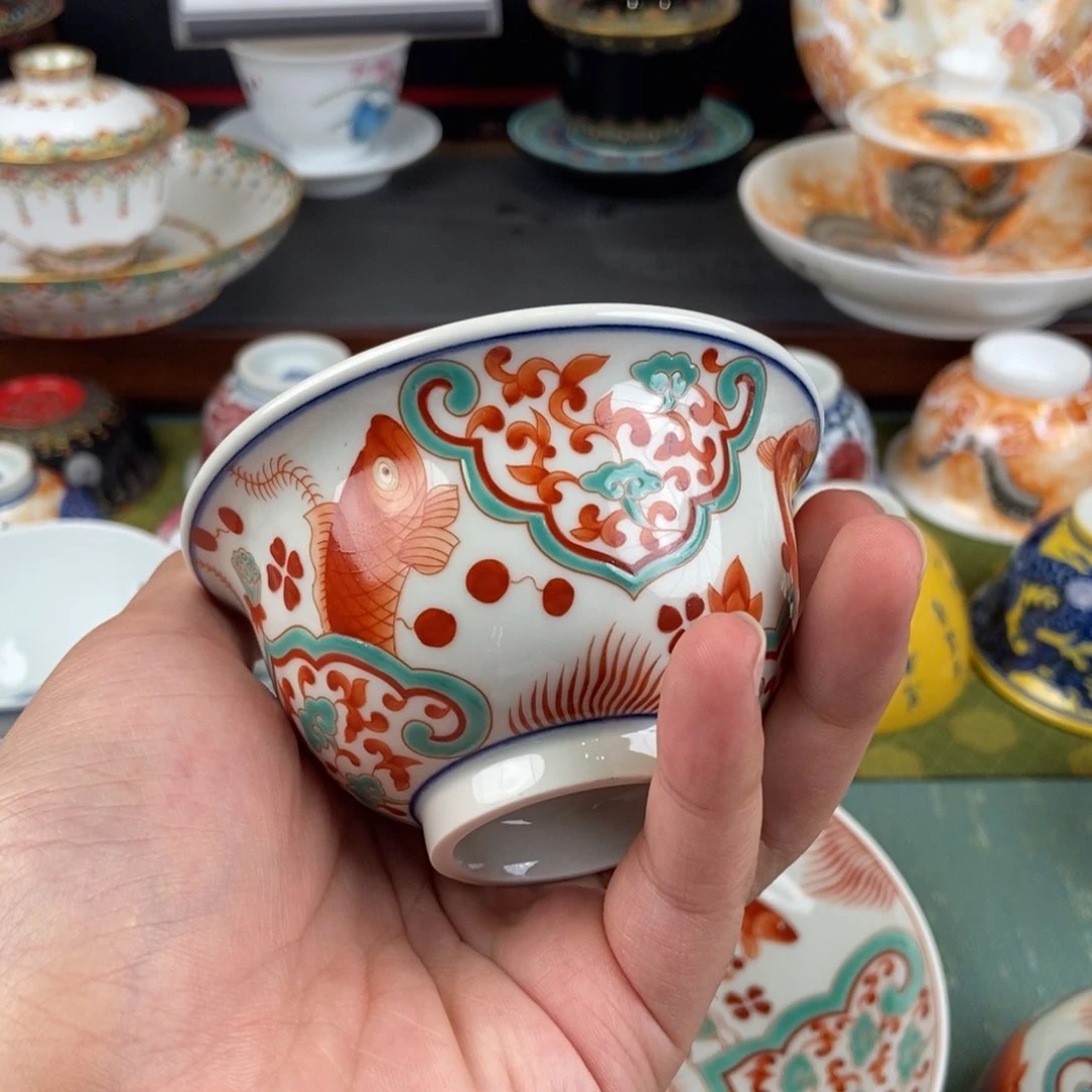 陶瓷的设计师是一个
