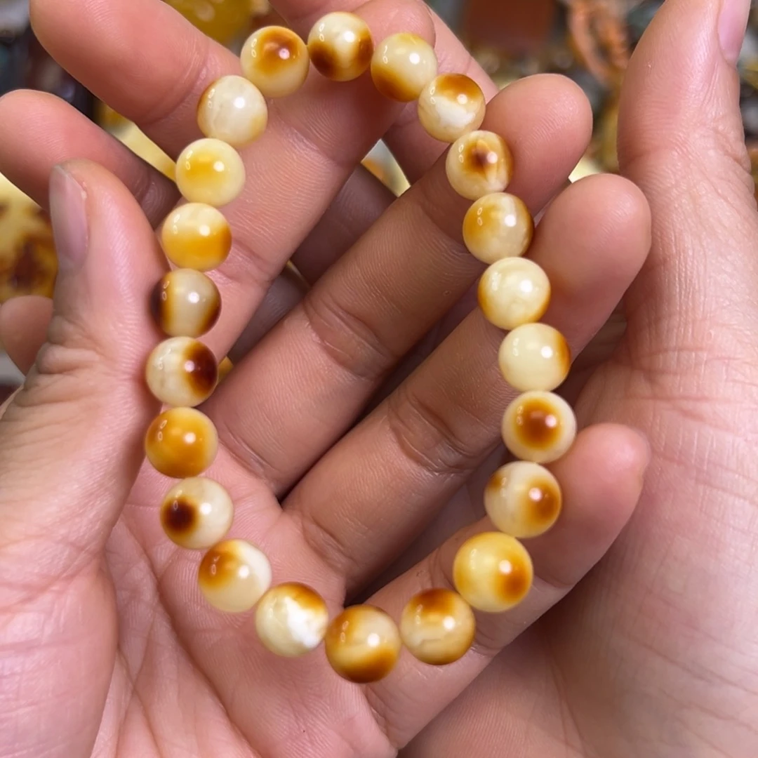 未镶嵌蜜蜡裸石蜜蜡