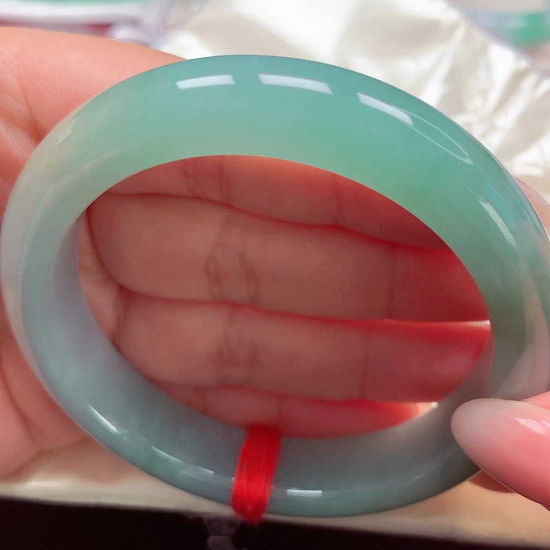 翡翠手镯未镶嵌冰胶蓝5