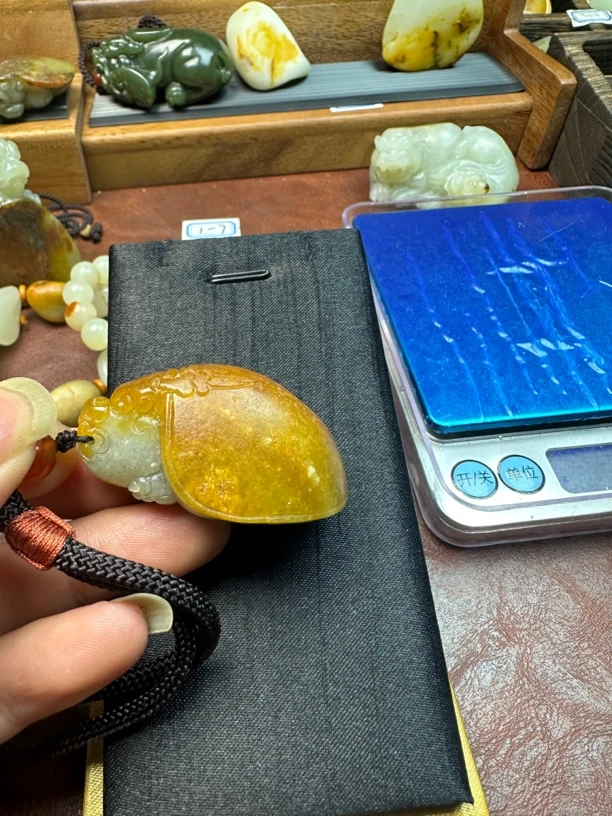 和田玉黄沁龙龟44克