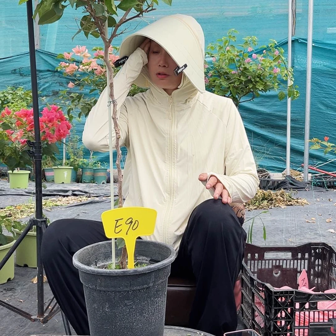 付***儿大部分开放少量花苞E90暗班丽人