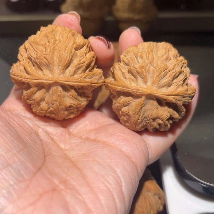 文玩核桃把件43苹果园