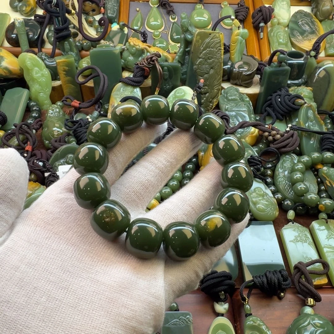 一***W岫岩河磨玉（透闪石质玉）未镶嵌手链