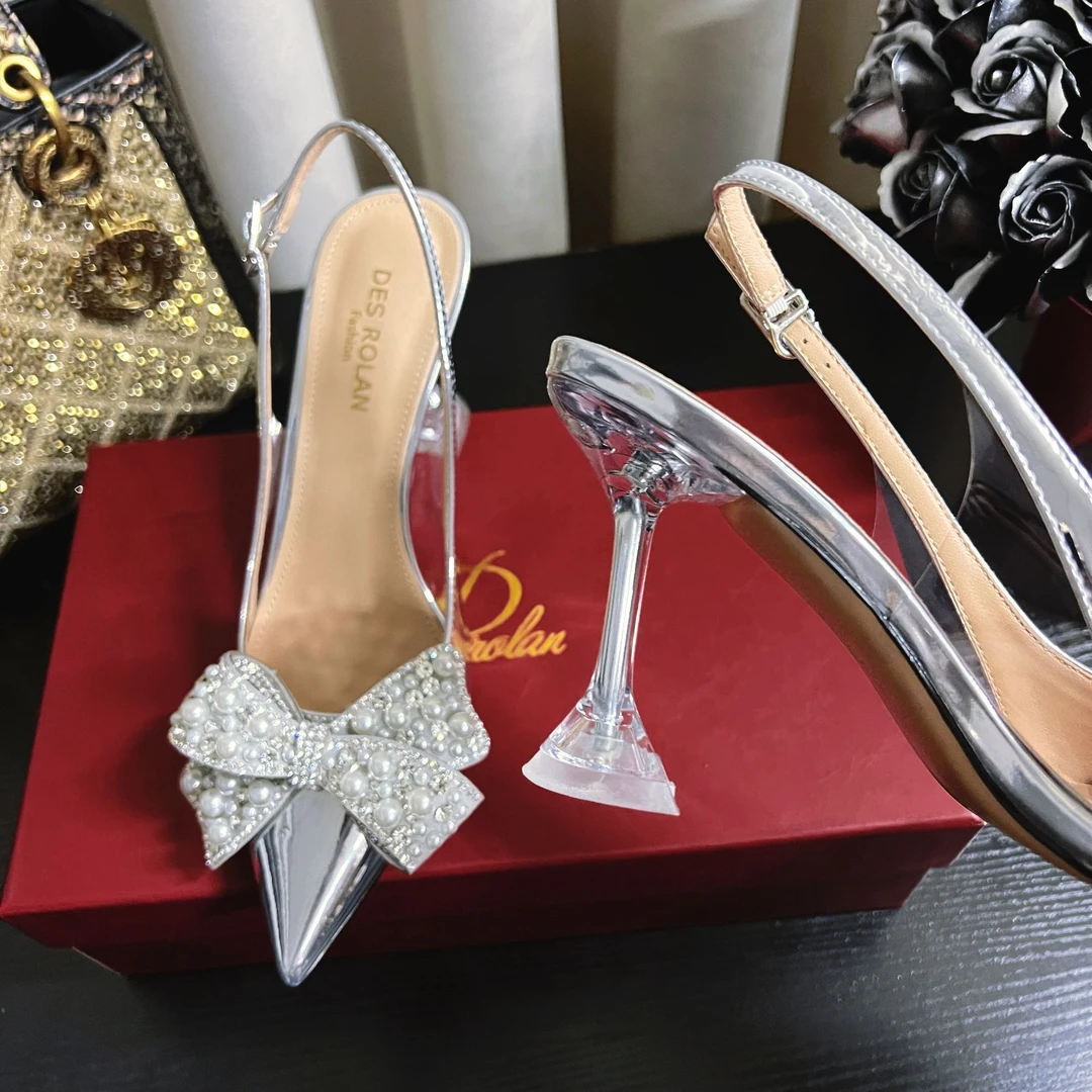 【Zyan推荐】2025夏季新款尖头酒杯高跟鞋女珍珠水钻蝴蝶结包头凉鞋