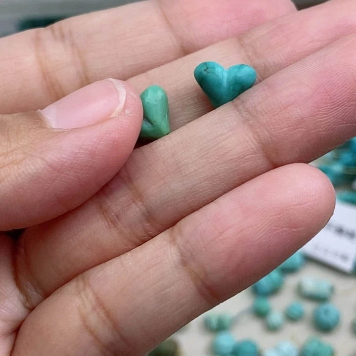 索***罗南红玛瑙未镶嵌珠宝奇石