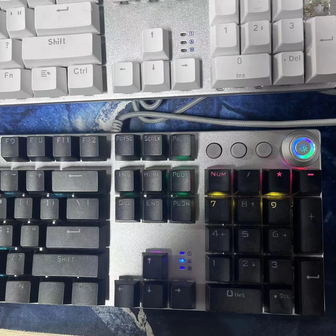 9新  {1} f2088 1代多媒体键盘 【黑白】【库存样品】