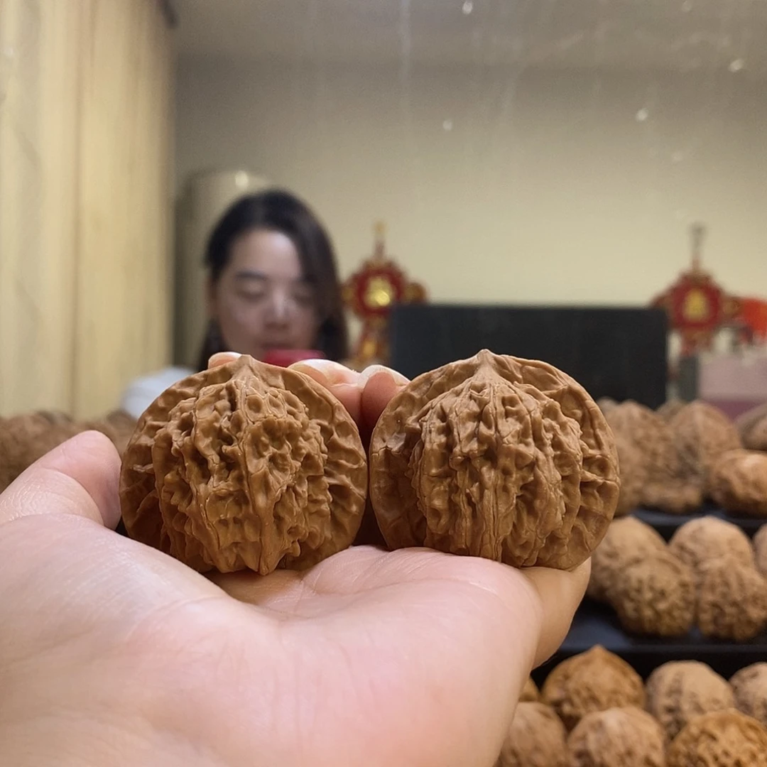 把件文玩核桃43盘龙纹