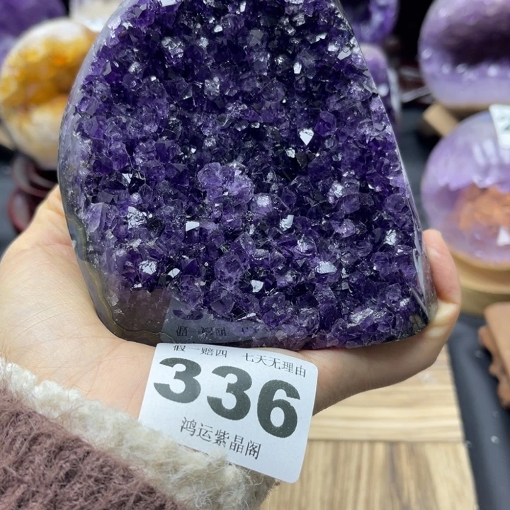 大型摆件（非配饰）紫晶未镶嵌