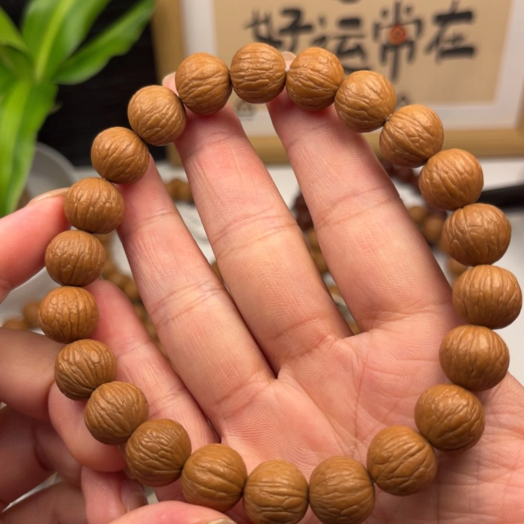 草***莽吊坠猴头核桃凤羽