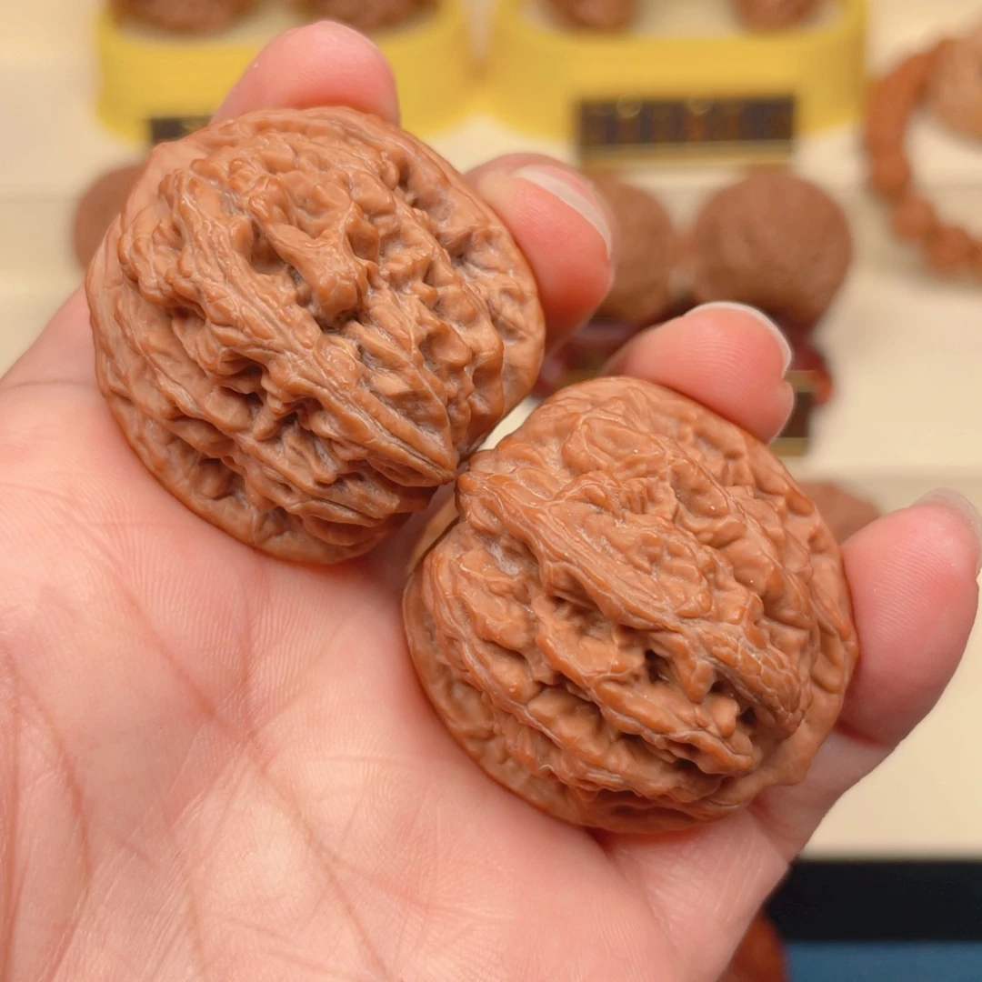 文玩核桃把件狮虎兽35