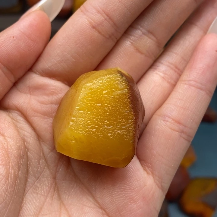 未镶嵌定制琥珀月**影蜜蜡