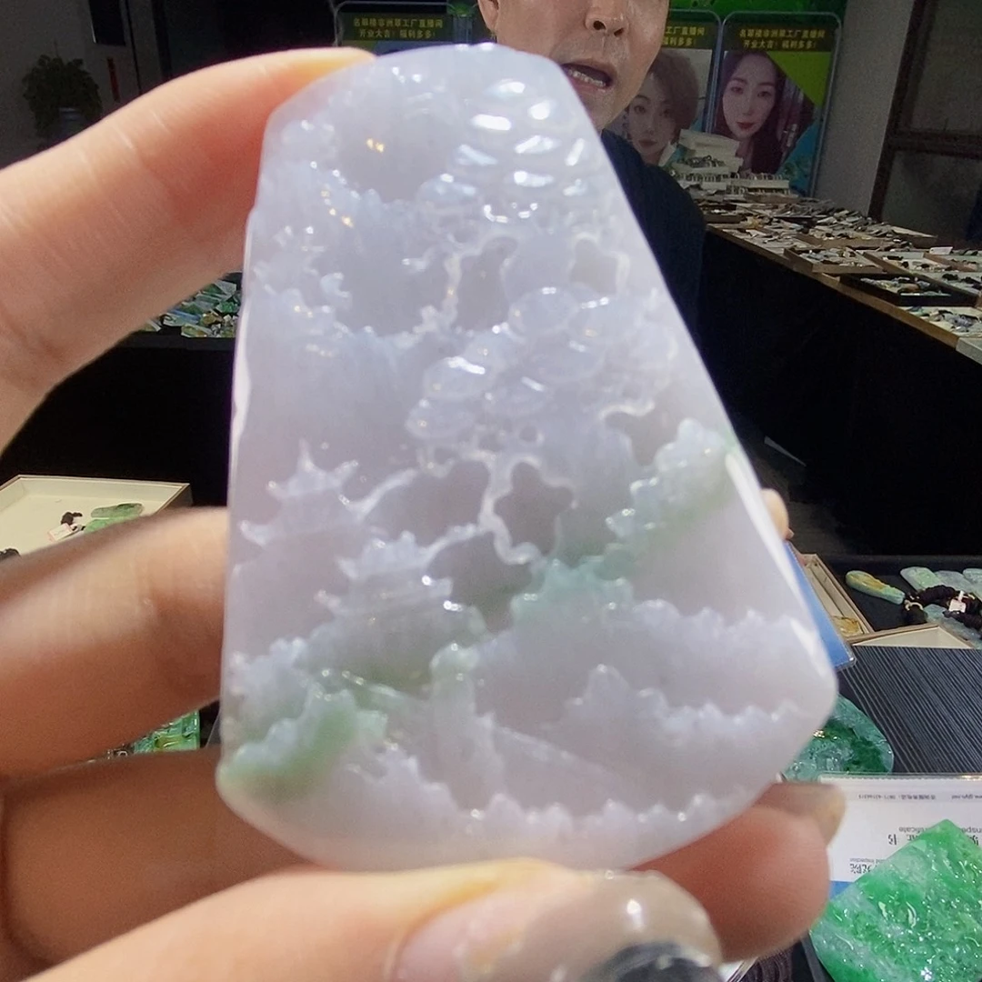 颈饰未镶嵌翡翠翡