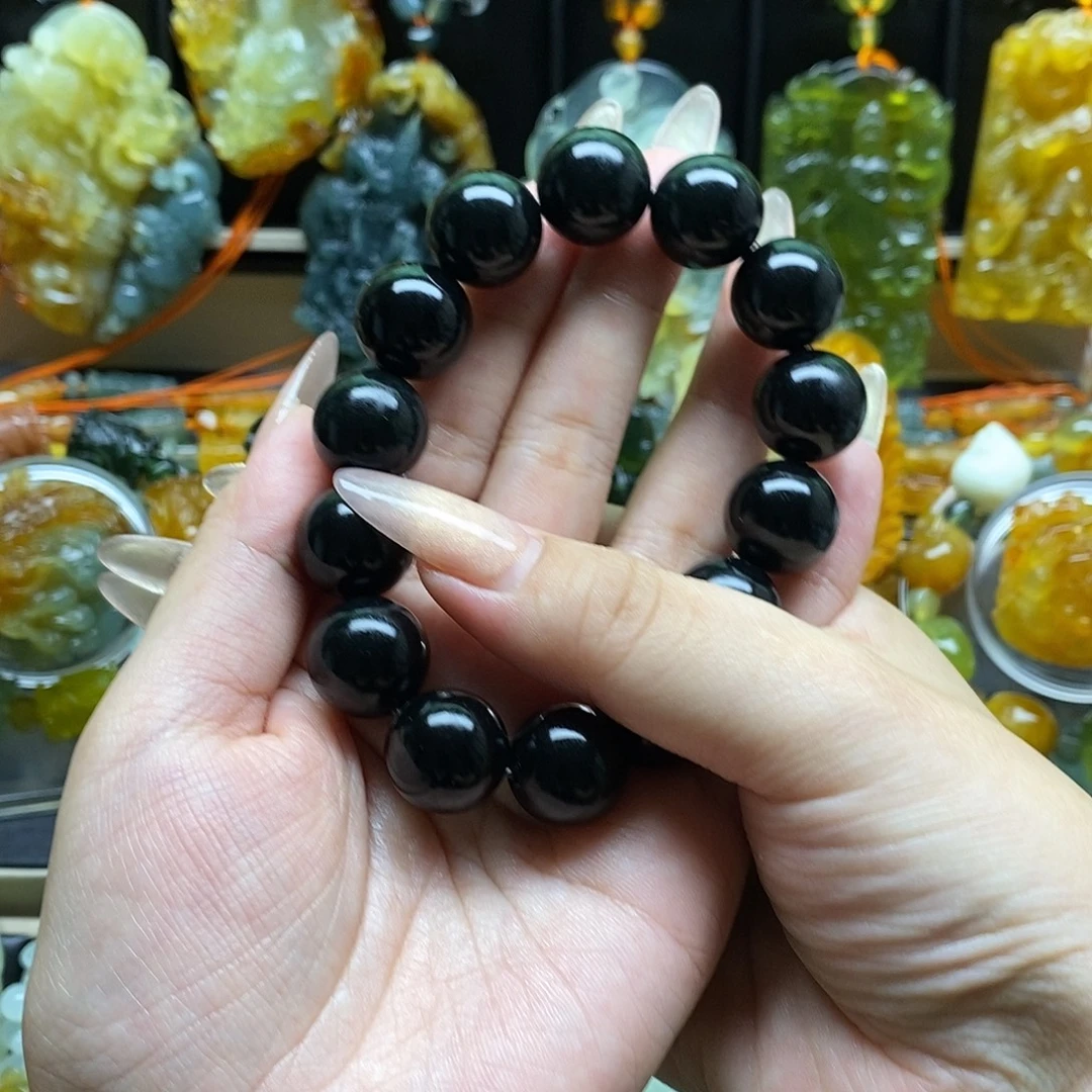 *****蛇纹石玉未镶嵌颈饰