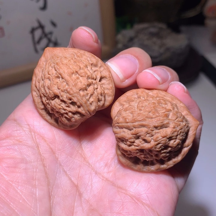 把件文玩核桃七步沟