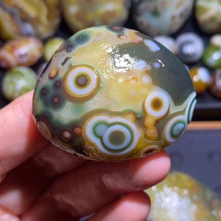 未镶嵌玛瑙/玉髓珠宝半成品169