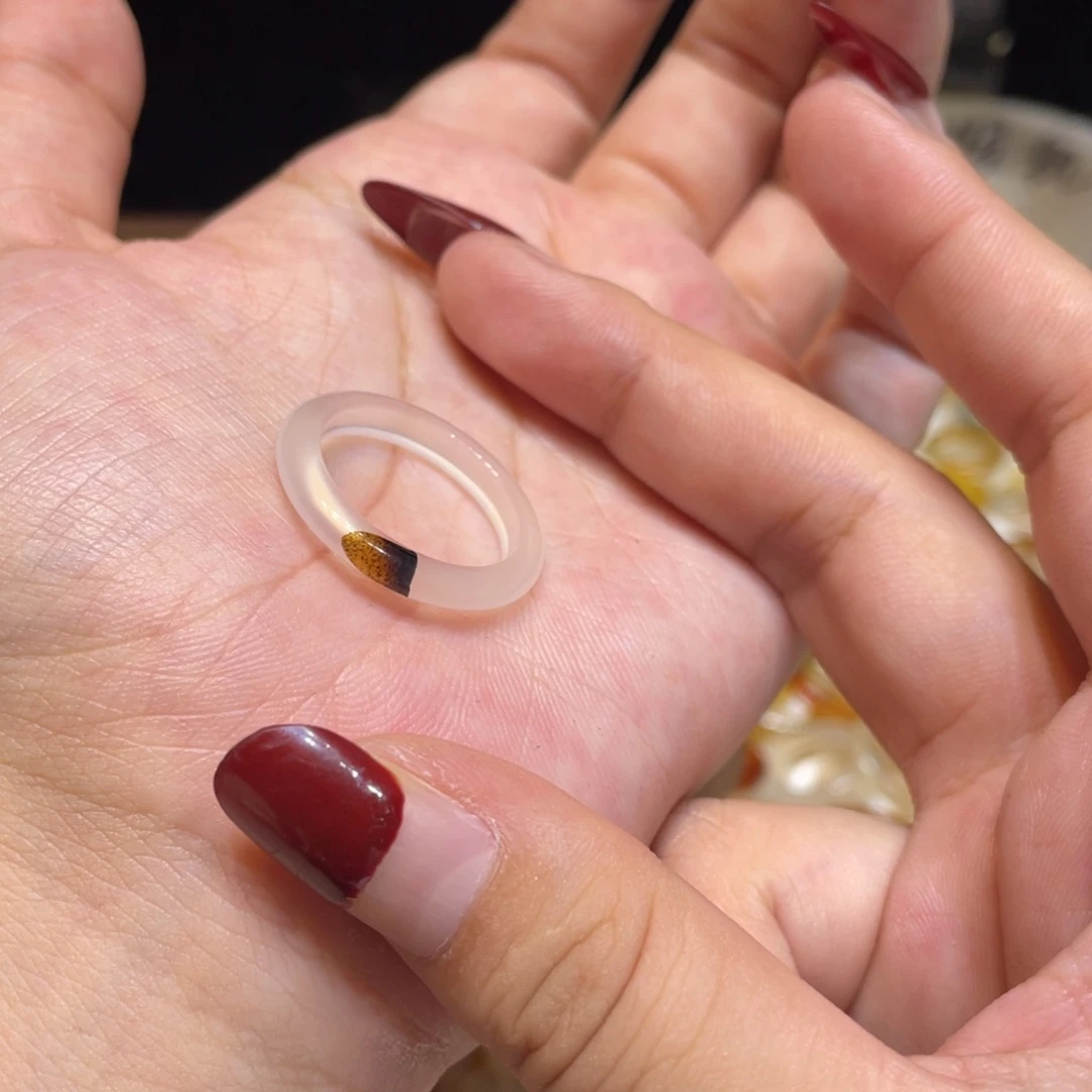 玛瑙/玉髓未镶嵌戒指219号港21 默认瑕疵