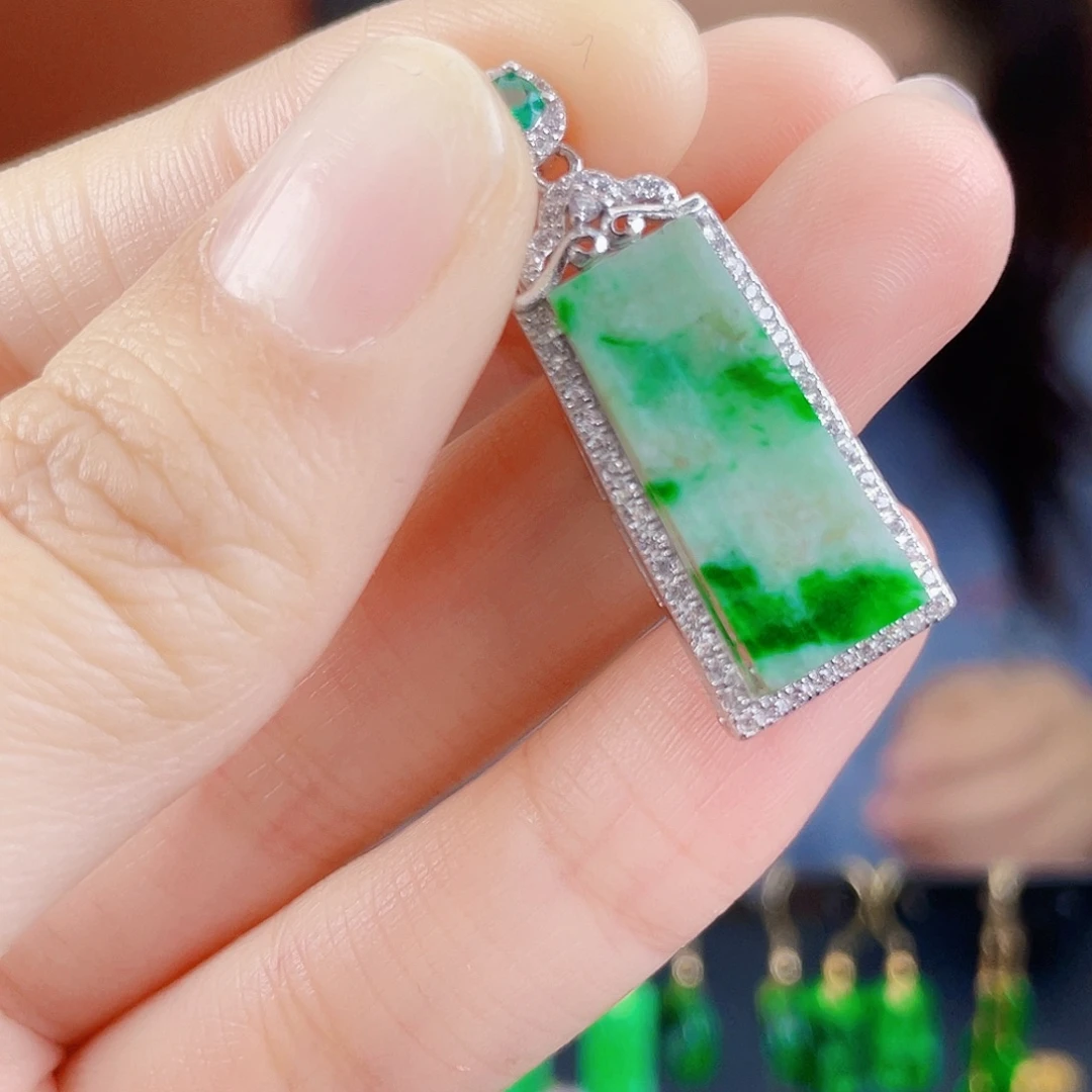 翡翠银S925镶嵌耳饰