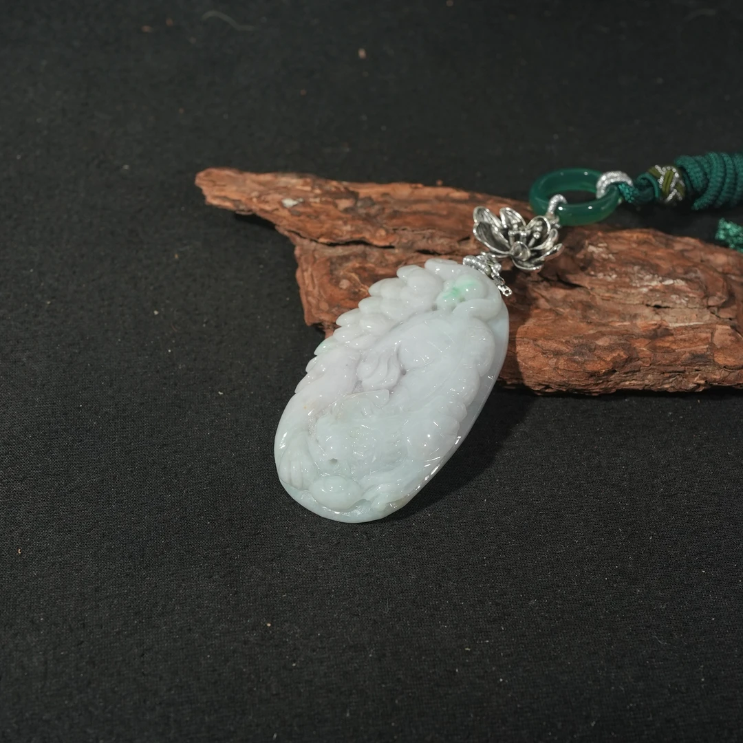 12.8香港王老板-翡翠吊坠t4167