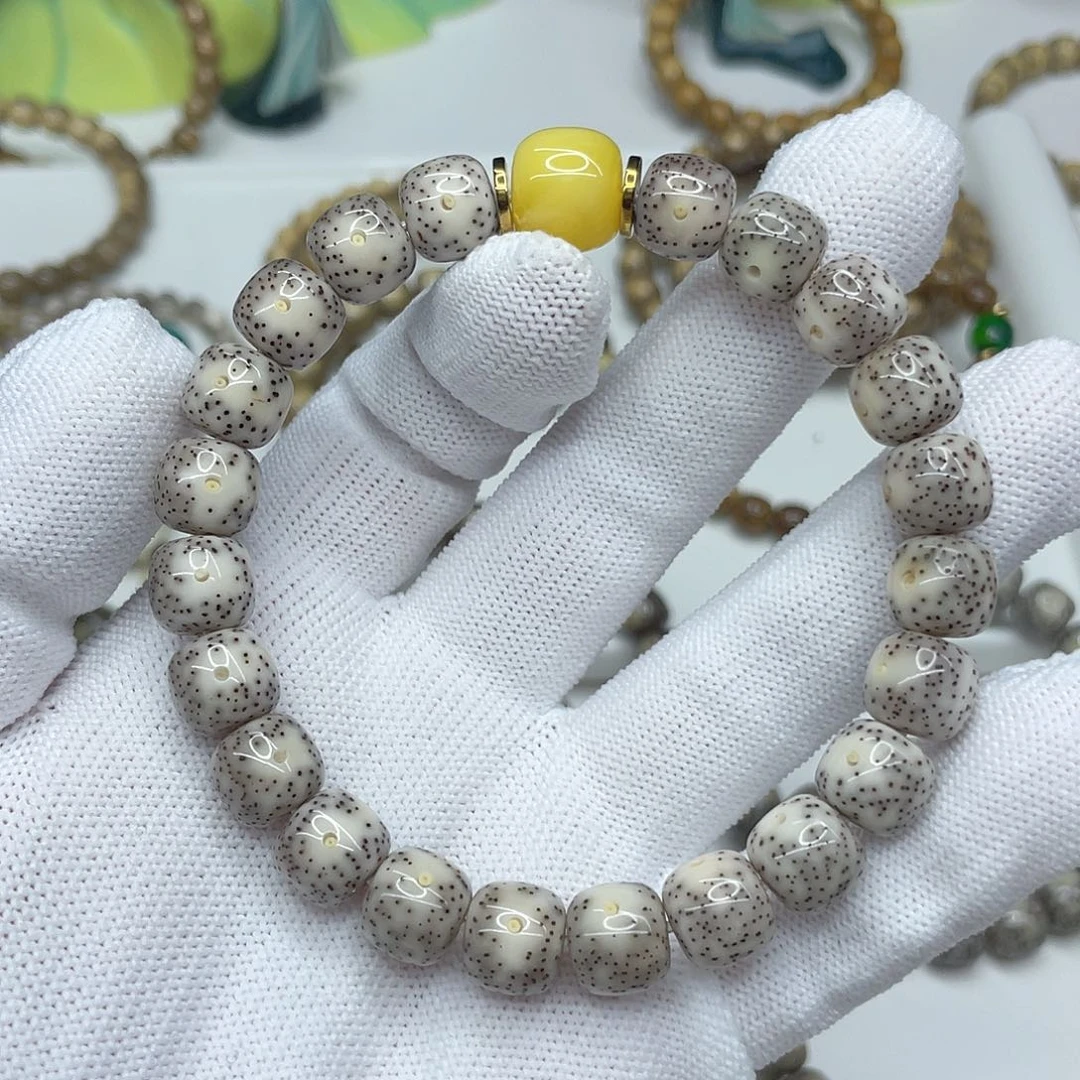 星月菩提手串02。10/9灰冰黄金瞳双留白