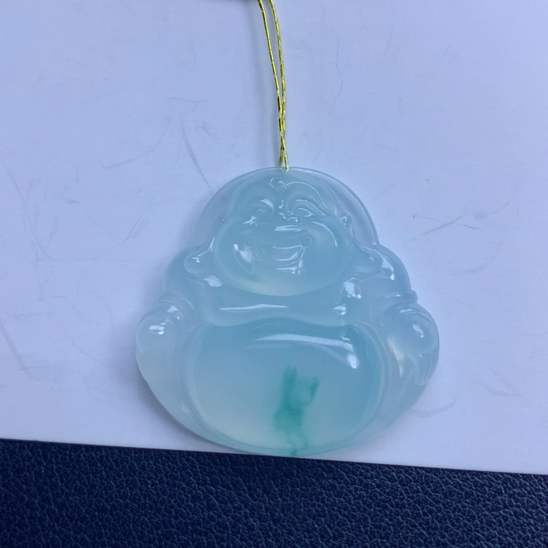翡翠未镶嵌颈饰佛公