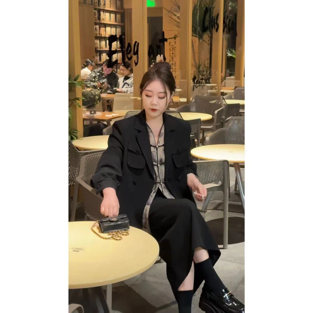 琪琪怪怪 大码女装’‘灰雾时装’‘气质西装外套+半身裙J32967QL