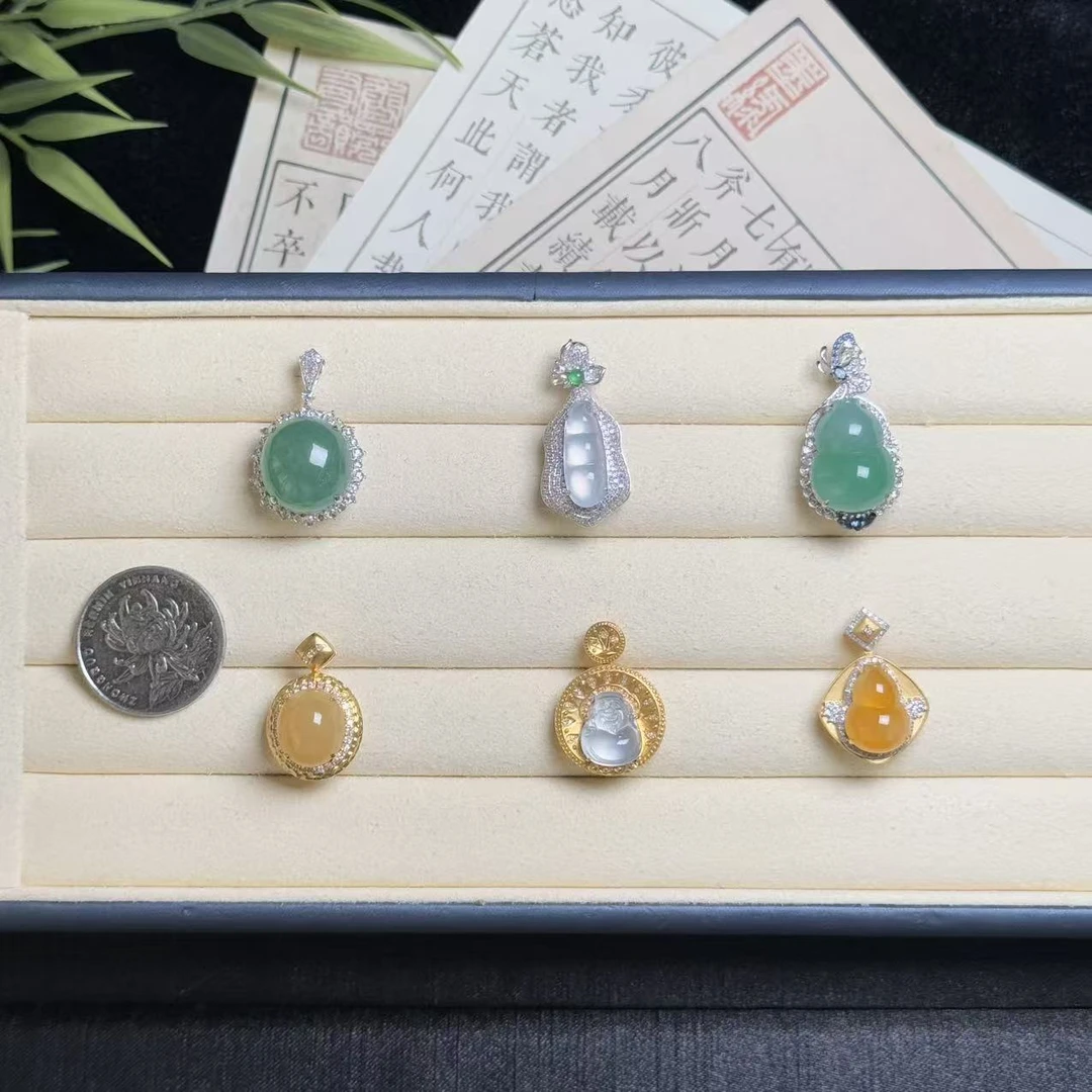 思懿珠宝 18K翡翠吊坠-13800-1-DG-多样性发一