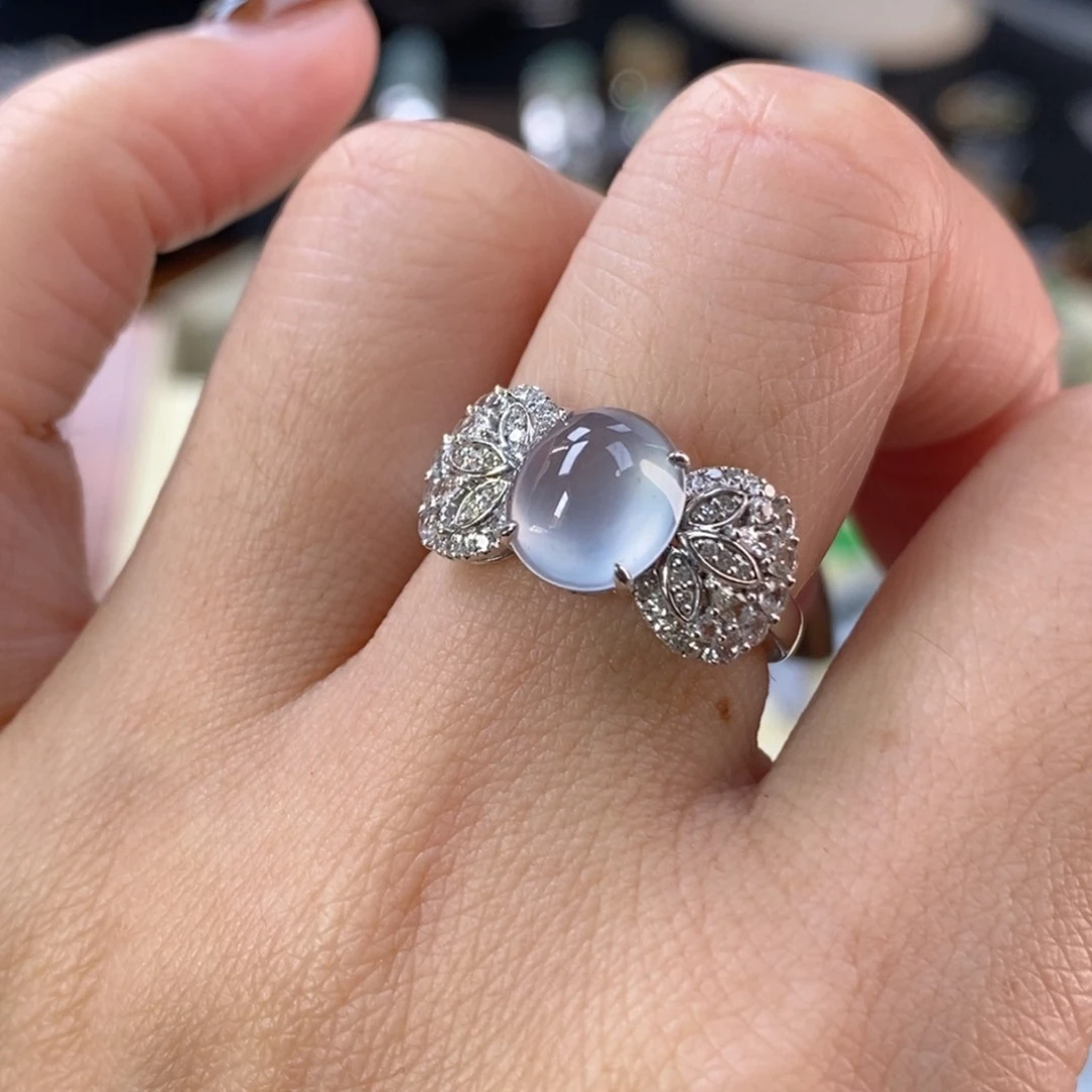 颈饰18K金镶嵌翡翠净货17710