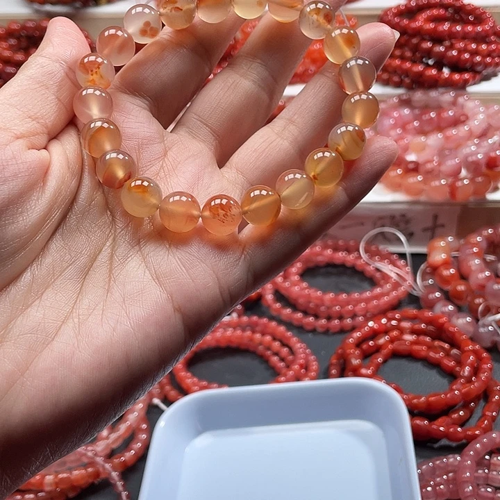 南红玛瑙未镶嵌手链