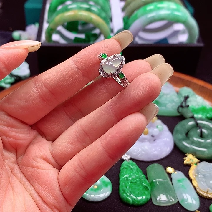 颈饰银S925镶嵌翡翠翡翠