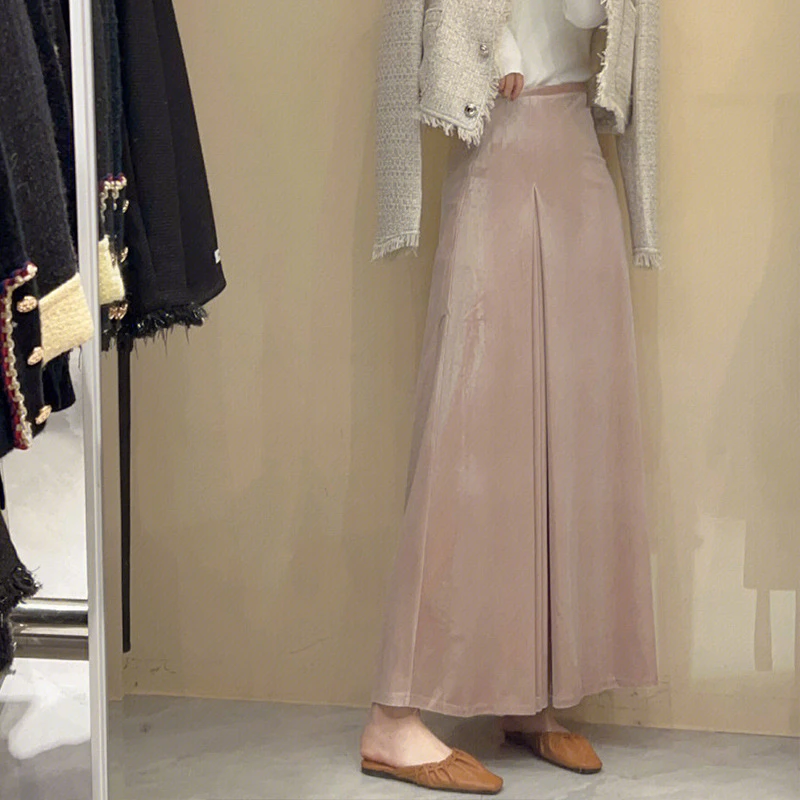 法式粉色丝绒a字半身裙女2025年秋冬温柔系穿搭高腰遮胯半身长裙