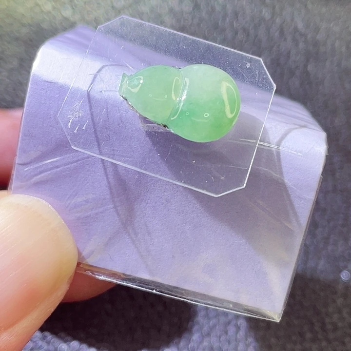 未镶嵌定制翡翠翡翠